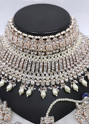 White Alloy Jewellery Set