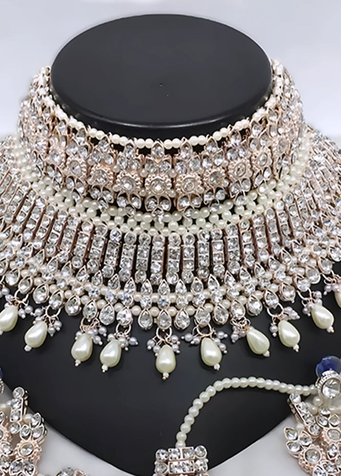 White Alloy Jewellery Set