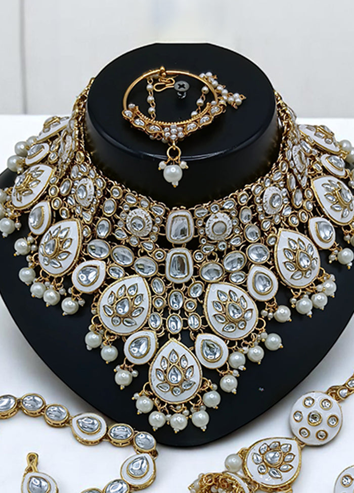 White Alloy Jewellery Set