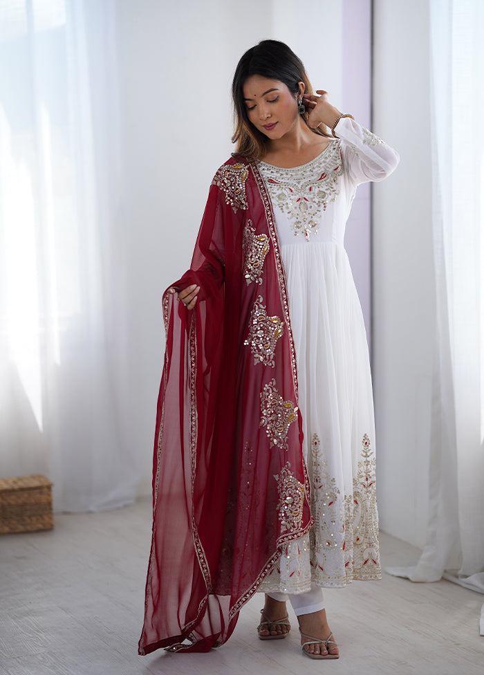 3 Pc White Georgette Suit Set