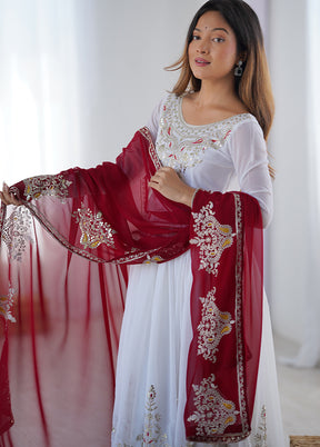 3 Pc White Georgette Suit Set