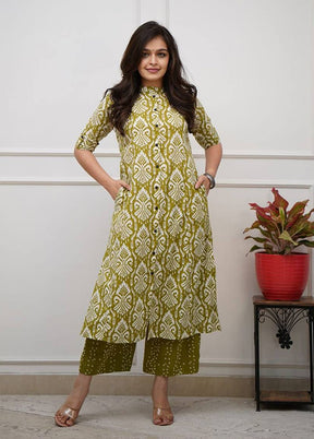 2 Pc Green Cotton Kurti Set