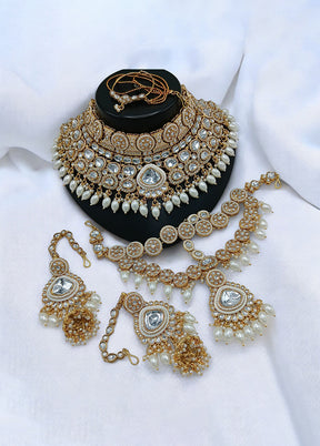 White Alloy Jewellery Set
