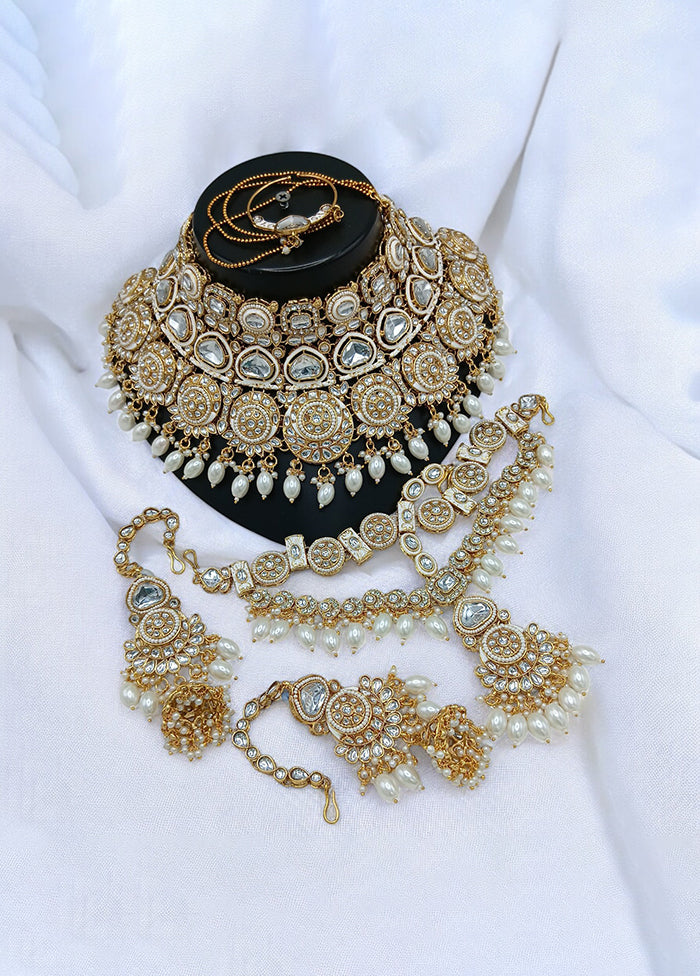 White Alloy Jewellery Set
