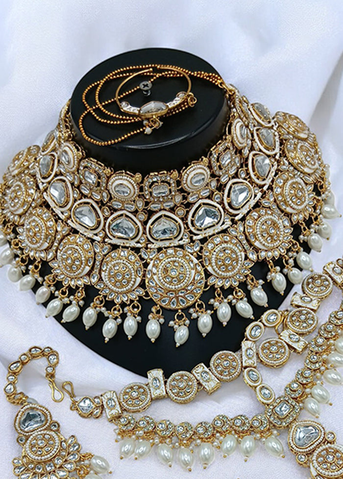 White Alloy Jewellery Set
