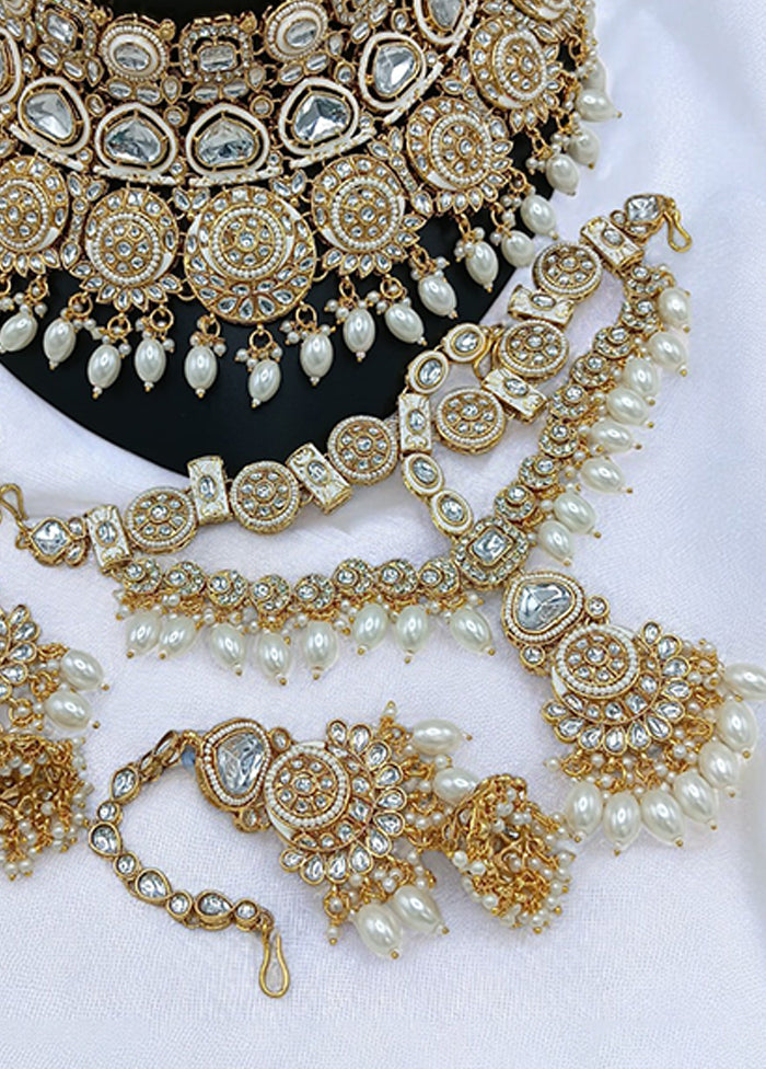 White Alloy Jewellery Set