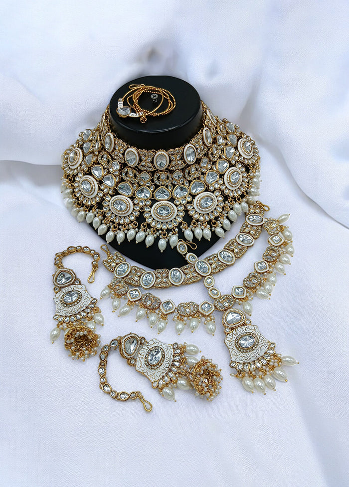 White Alloy Jewellery Set