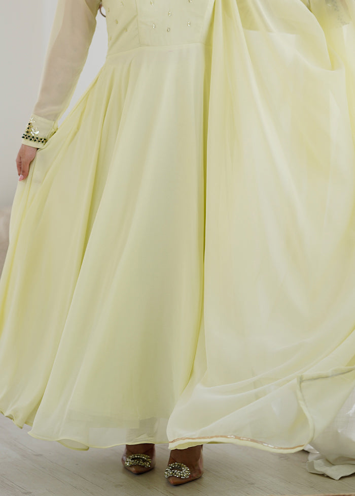 3 Pc Cream Georgette Suit Set