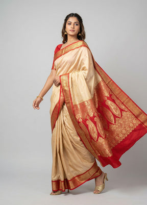 Cream Kanjivaram Silk Saree With Blouse Piece