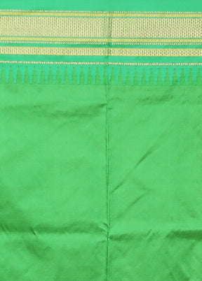 Rust Kanjivaram Pure Silk Saree With Blouse Piece