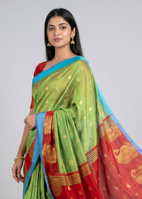 Green Matka Silk Saree With Blouse Piece