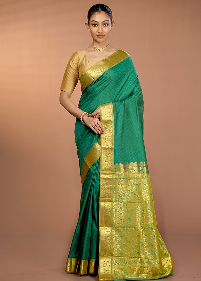 Green Kanjivaram Silk Saree With Blouse Piece