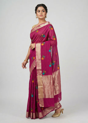 Green Cotton Saree With Blouse Piece