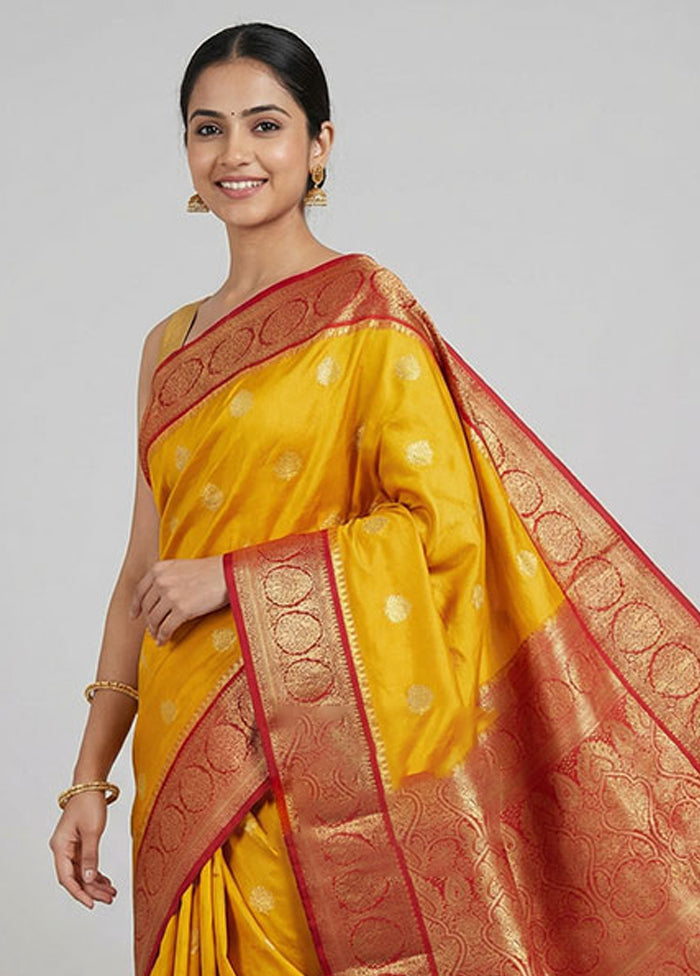Yellow Handloom Kanchipuram Pure Silk Saree With Blouse Piece