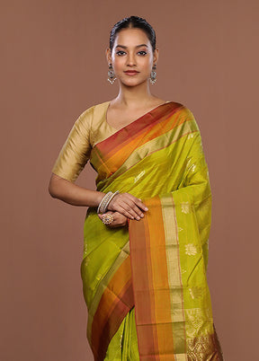 Green Handloom Kanjivaram Pure Silk Saree With Blouse Piece