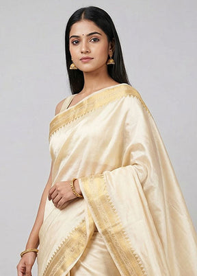 Cream Cotton Saree With Blouse Piece