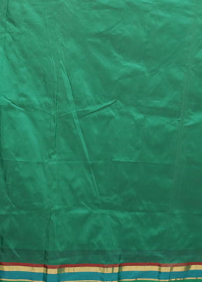 Cream Kanjivaram Silk Saree With Blouse Piece