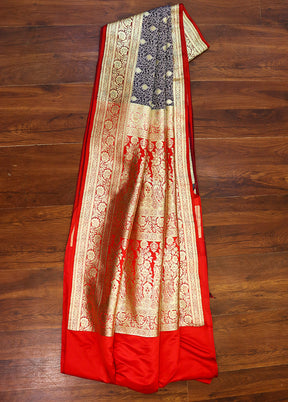 Grey Tanchoi Silk Saree With Blouse Piece