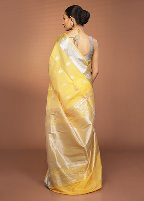 Yellow Kanjivaram Silk Saree With Blouse Piece