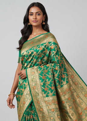 Green Handloom Banarasi Pure Silk Saree With Blouse Piece