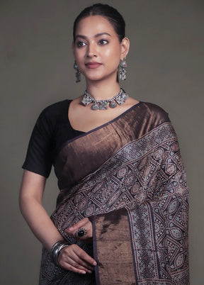 Brown Handloom Tussar Pure Silk Saree With Blouse Piece