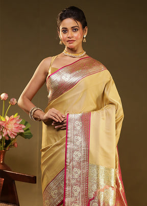 Pink Banarasi Silk Saree With Blouse Piece
