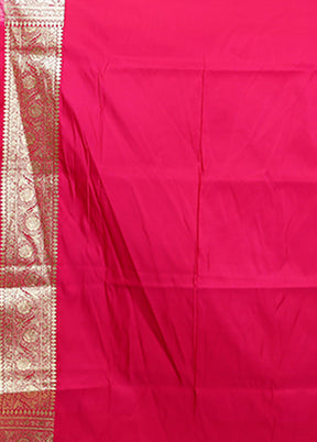 Green Tanchoi Silk Saree With Blouse Piece