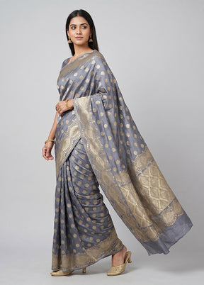 Grey Uppada Silk Saree With Blouse Piece