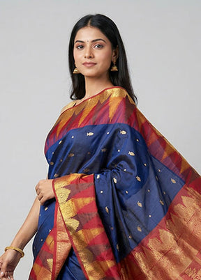 Blue Handloom Kanjivaram Pure Silk Saree With Blouse Piece