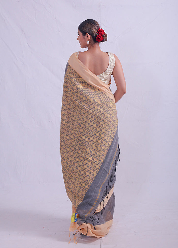 Grey Matka Silk Saree With Blouse Piece - Indian Silk House Agencies