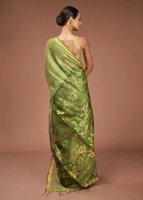 Green Handloom Matka Pure Silk Saree With Blouse Piece