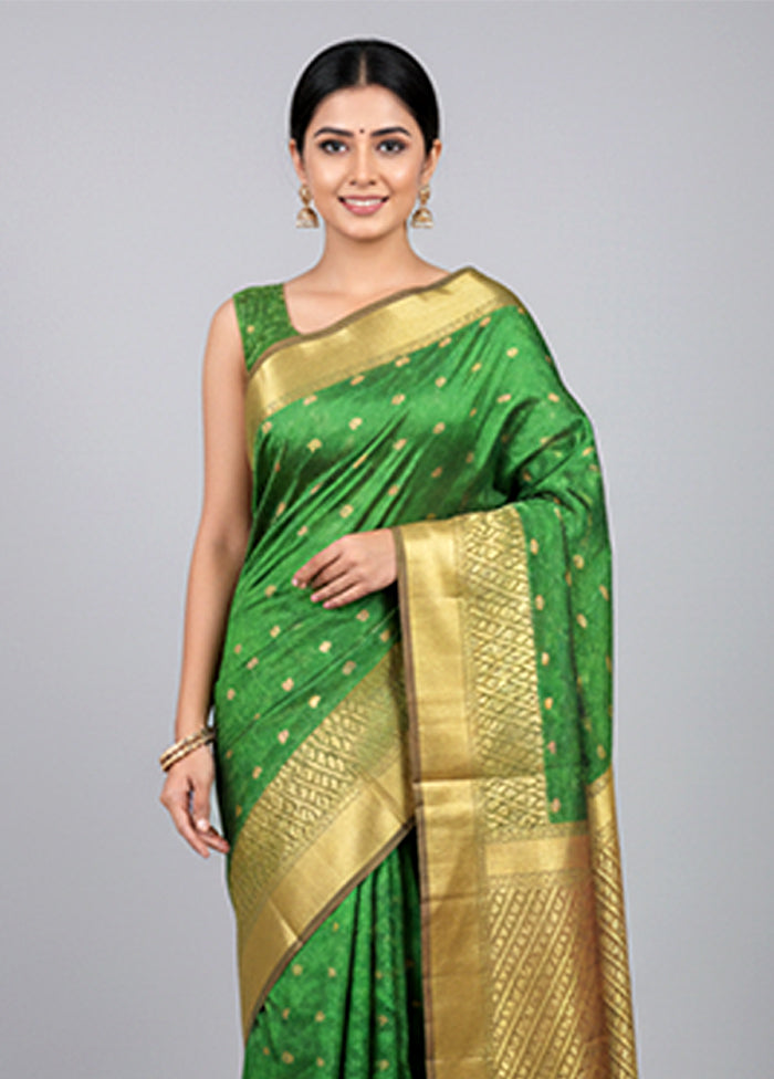 Green Handloom Kanjivaram Pure Silk Saree With Blouse Piece