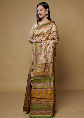 Cream Printed Silk Saree Without Blouse Piece