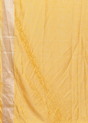 Yellow Tanchoi Silk Saree With Blouse Piece