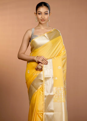 Yellow Kanjivaram Silk Saree With Blouse Piece