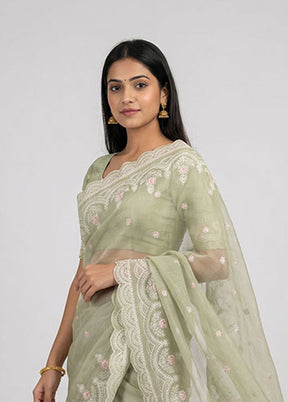 Green Handloom Pure Cotton Saree With Blouse Piece