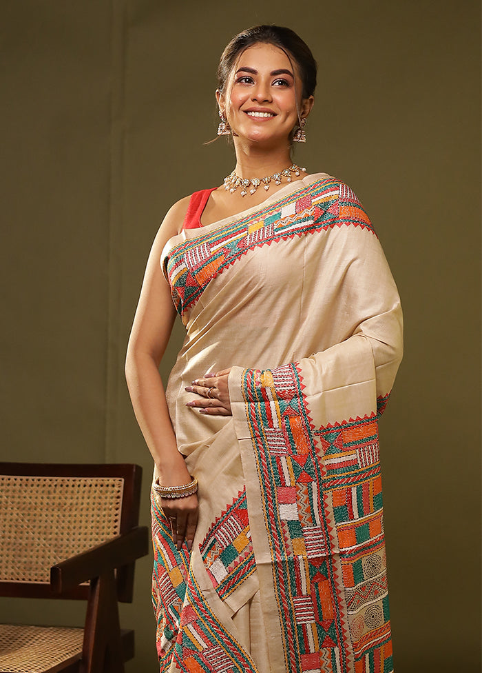 Cream Handloom Kantha Stitch Pure Silk Saree With Blouse Piece