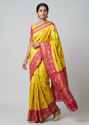 Yellow Handloom Ikkat Pure Silk Saree With Blouse Piece