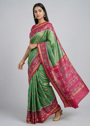 Green Handloom Ikkat Pure Silk Saree With Blouse Piece