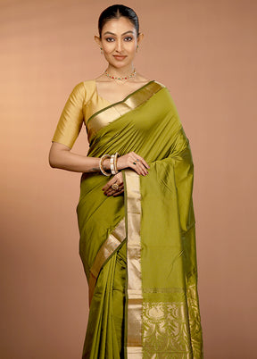 Green Kanjivaram Silk Saree With Blouse Piece