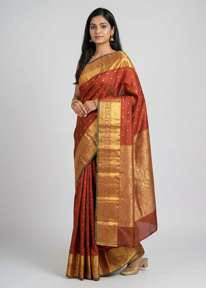 Maroon Handloom Kanjivaram Pure Silk Saree With Blouse Piece