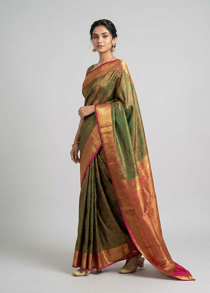 Cream Handloom Kanchipuram Pure Silk Saree With Blouse Piece