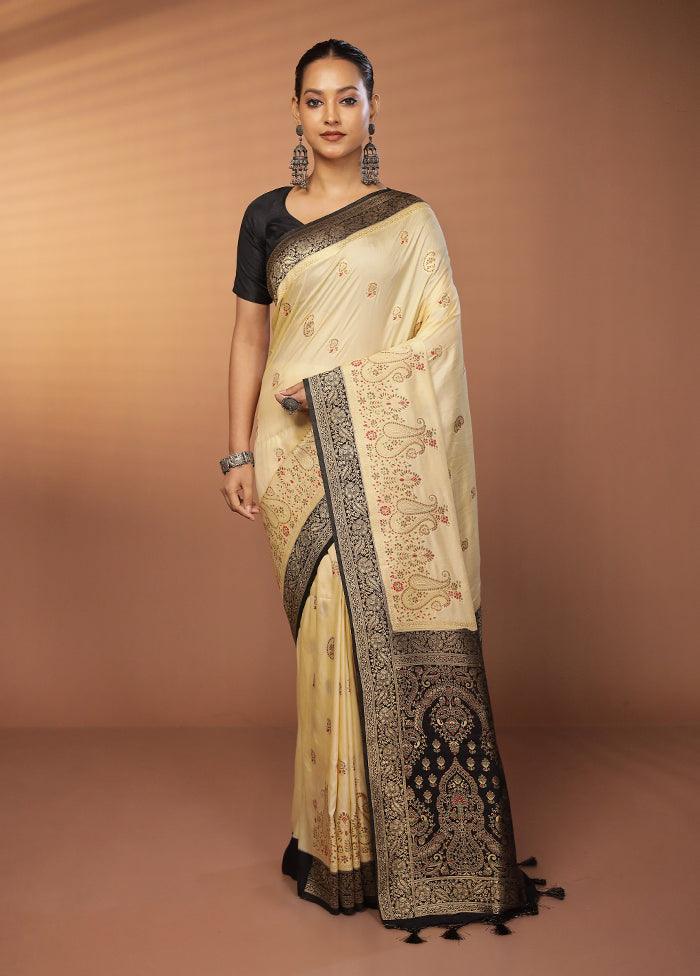 Cream Dupion Silk Saree With Blouse Piece