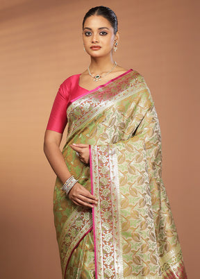 Cream Tanchoi Silk Saree With Blouse Piece