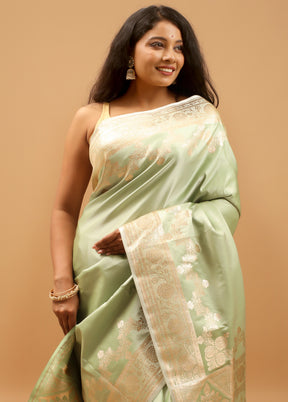 Green Banarasi Silk Saree With Blouse Piece