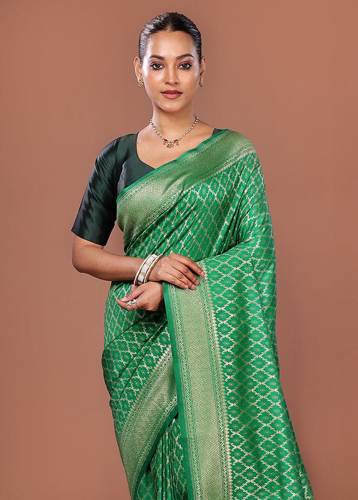 Multicolor Uppada Silk Saree With Blouse Piece
