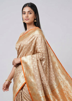 Cream Tanchoi Silk Saree With Blouse Piece