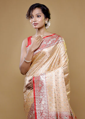 Cream Handloom Banarasi Pure Silk Saree With Blouse Piece