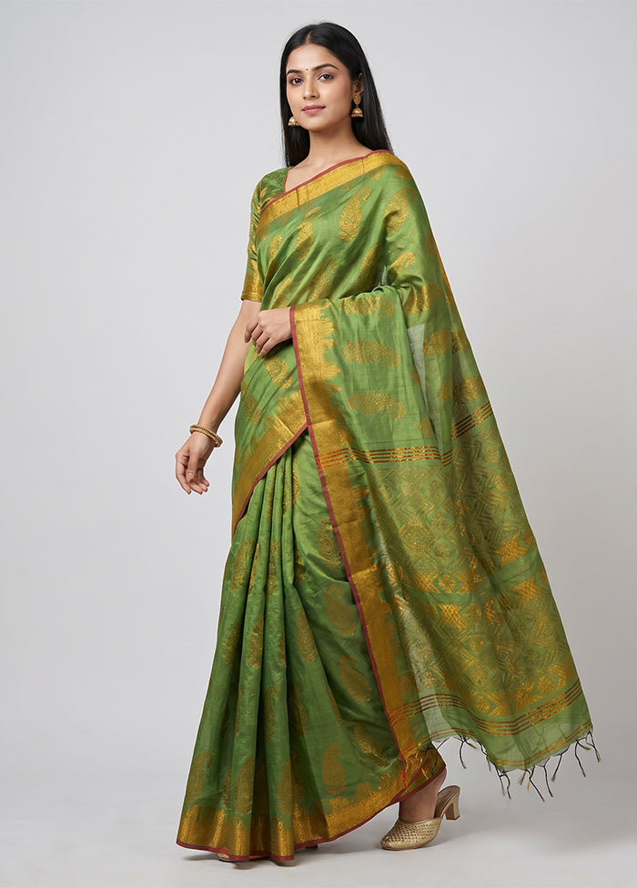 Multicolor Matka Silk Saree With Blouse Piece