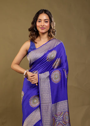 Blue Handloom Pure Georgette Saree With Blouse Piece